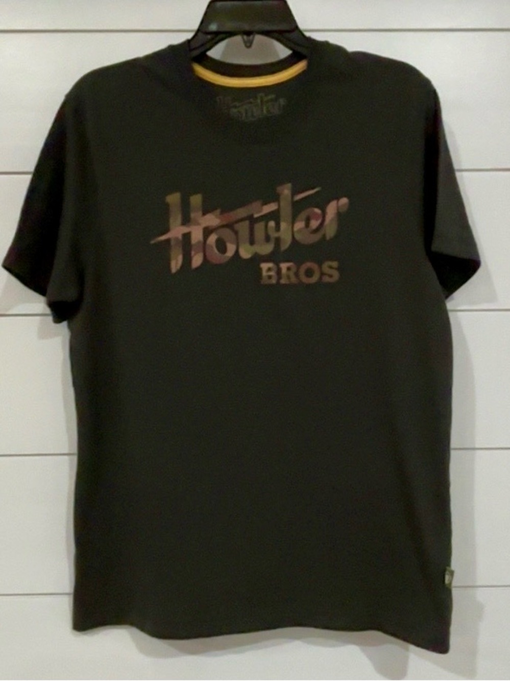 Howler Brothers Men's Gray Graphic Logo T-Shirt